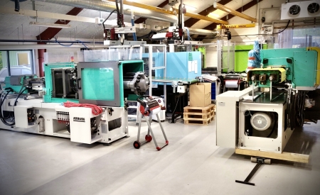 Replacement of injection molding machines