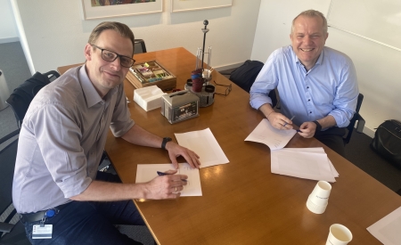 Underskrevet partnerskabsaftale
